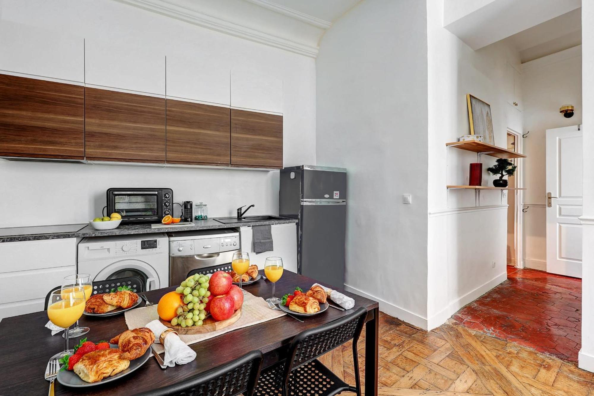 Eiffel Tower & Invalides - 1Br - Cityapartmentstay Paris Exterior photo